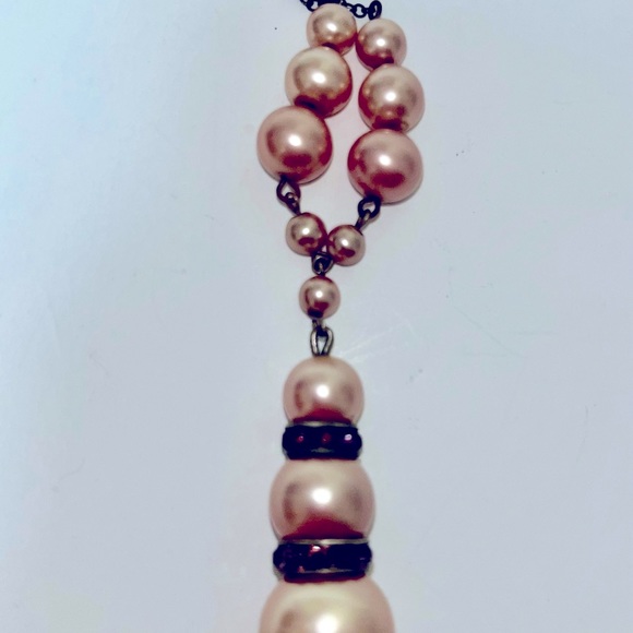 Vintage pinky/beige pearl necklace. 15 inch choker necklace. - Picture 7 of 7